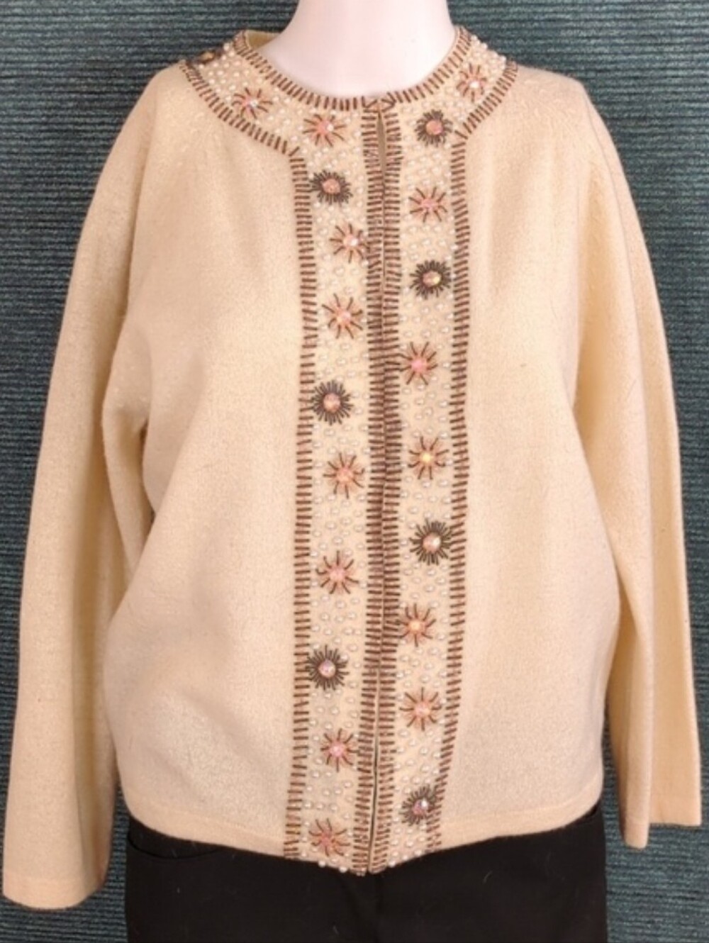 Vintage Marshall Field & Company Beaded Wool/Angora Sweater - Picture 4 of 16